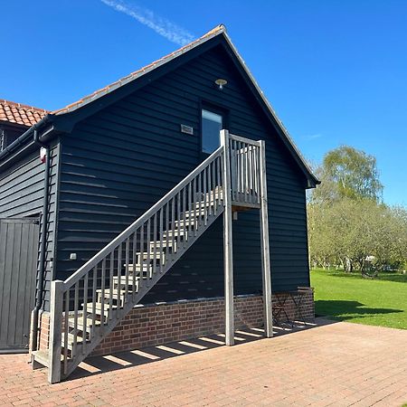 The Old Piggery, Cart Lodge In Newbourne Eksteriør bilde